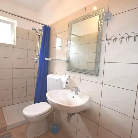 Apartment In Holiday Home With Private Pool Garden With Grill Airco And Wifi Apartment Banjole