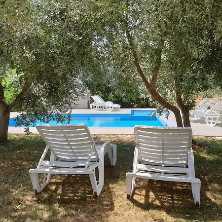 Apartment In Holiday Home With Private Pool Garden With Grill Airco And Wifi