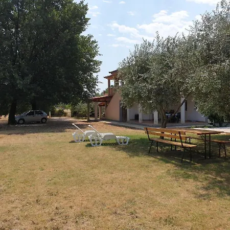 Apartment In Holiday Home With Private Pool Garden With Grill Airco And Wifi Apartment Banjole