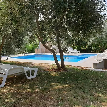 Apartment In Holiday Home With Private Pool Garden With Grill Airco And Wifi *