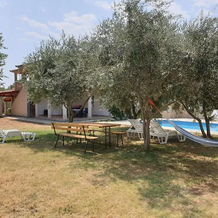 Apartment Apartment In Holiday Home With Private Pool Garden With Grill Airco And Wifi Banjole